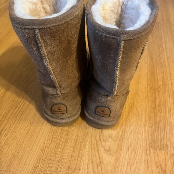 BEARPAW Women's Elle Short Boots 1962W Hickory Size 9 - Picture 3 of 9